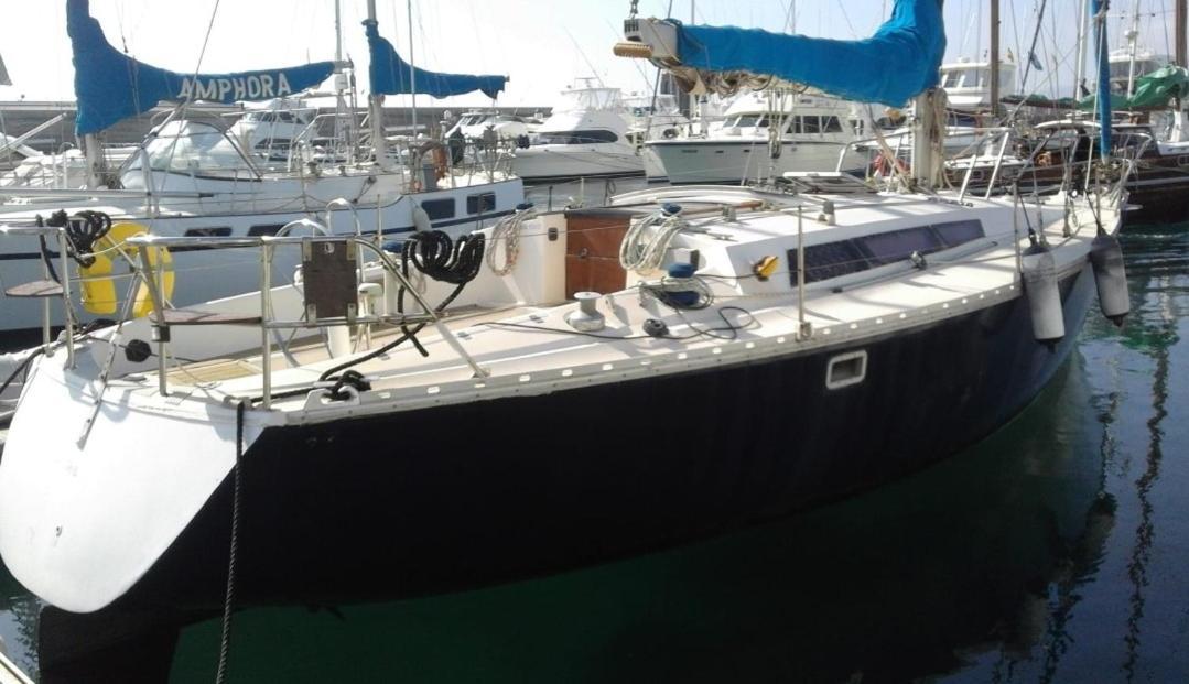 Отель Spirit Of Shackleton Yacht Пуэрто-Калеро Экстерьер фото